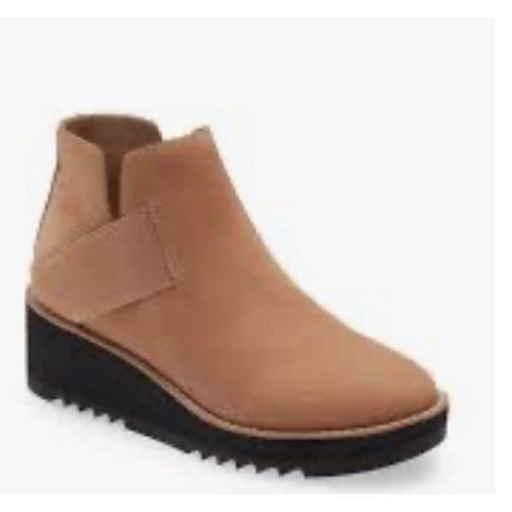 Eileen Fisher Lark Wedge Bootie in Wheat NWOB Size 7